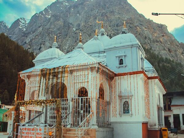 gangotri-temple